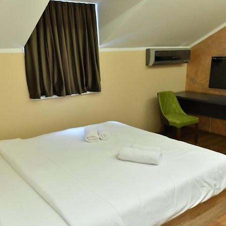 Apartmani Mali Vikend Белград Экстерьер фото