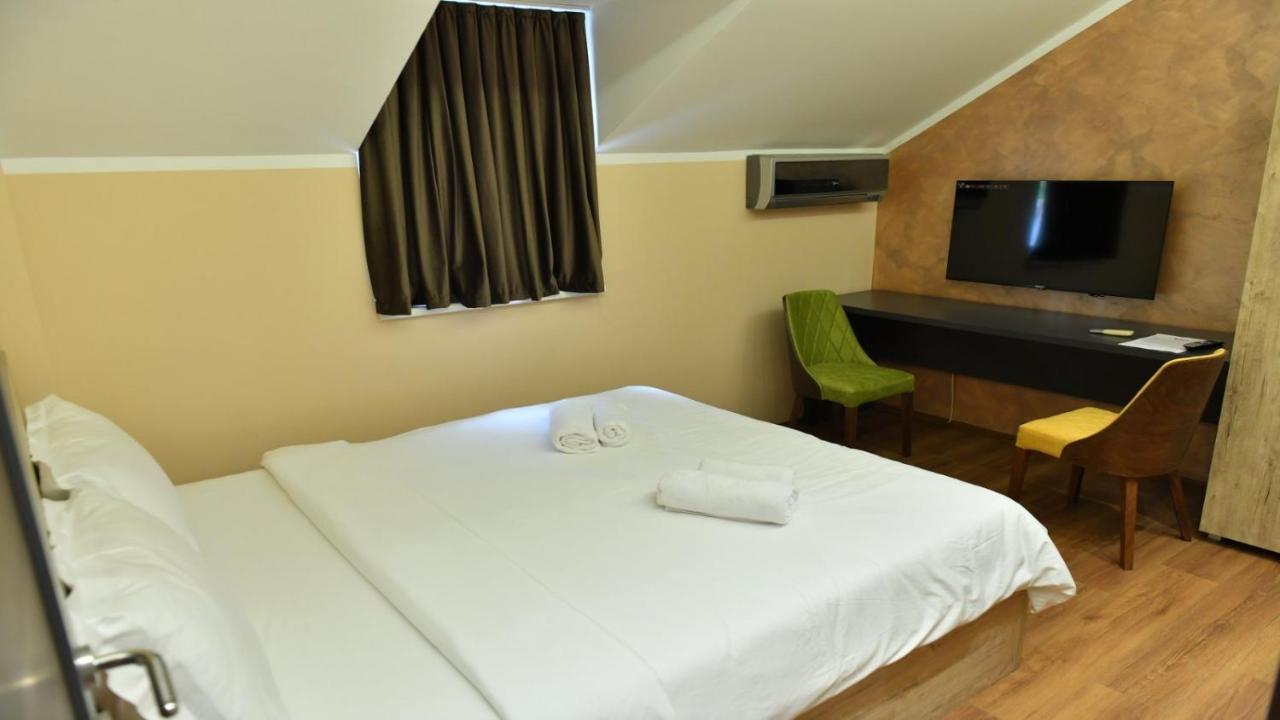 Apartmani Mali Vikend Белград Экстерьер фото